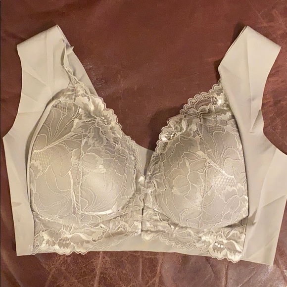 By Nicole seamless bra - Picture 1 of 6